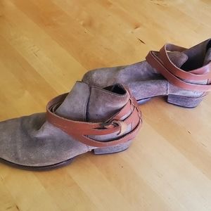 Hudson Shoes Horrigan ancle boots